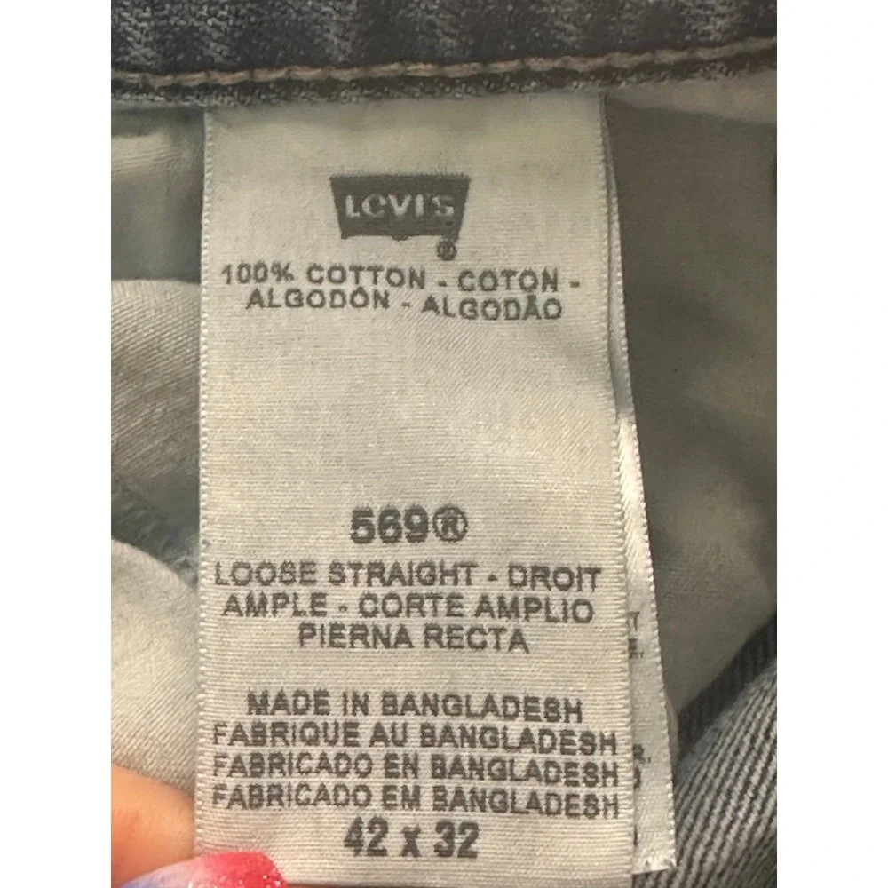 Levis levi 569